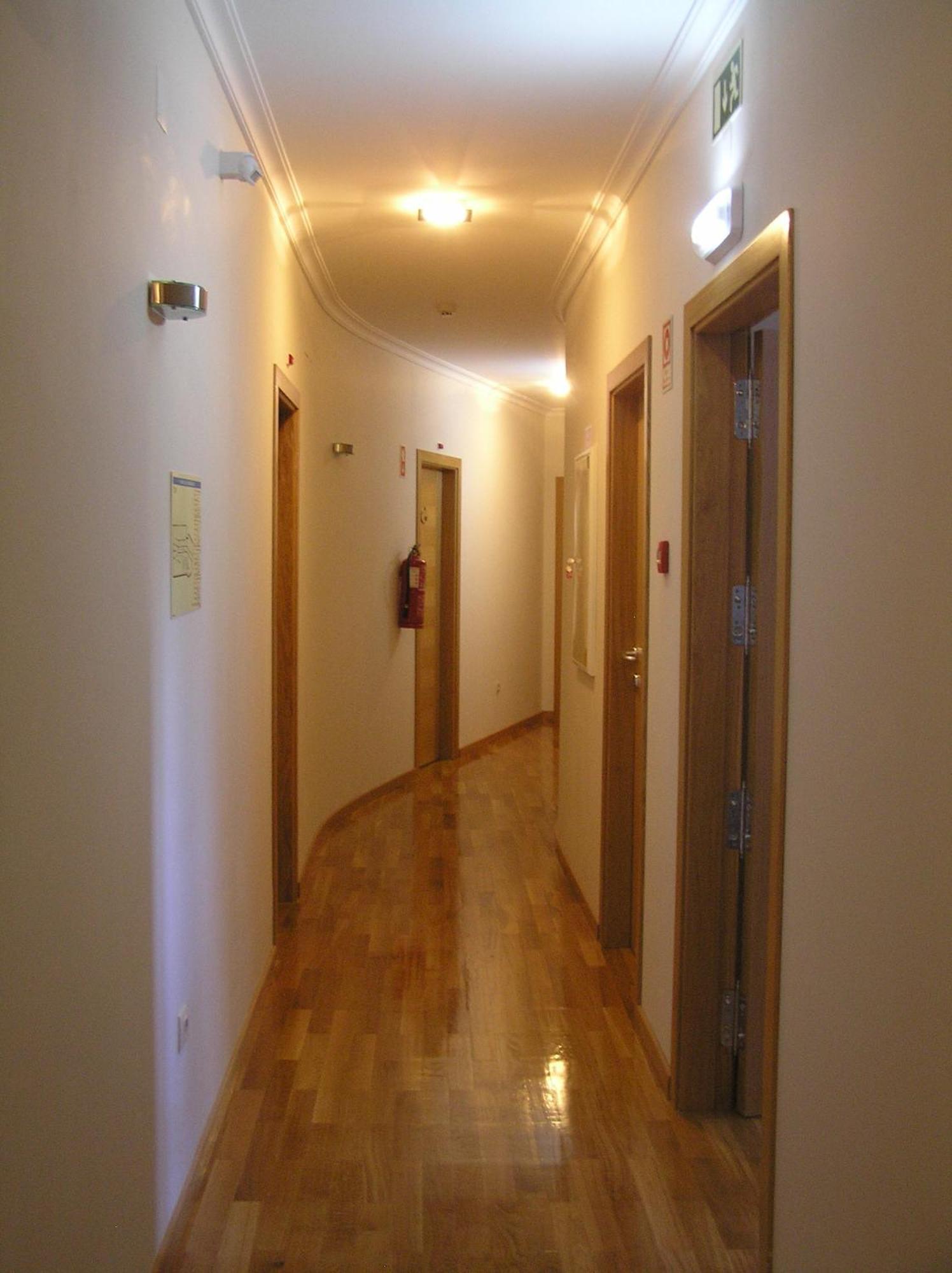 Hotel Covilha Jardim Extérieur photo