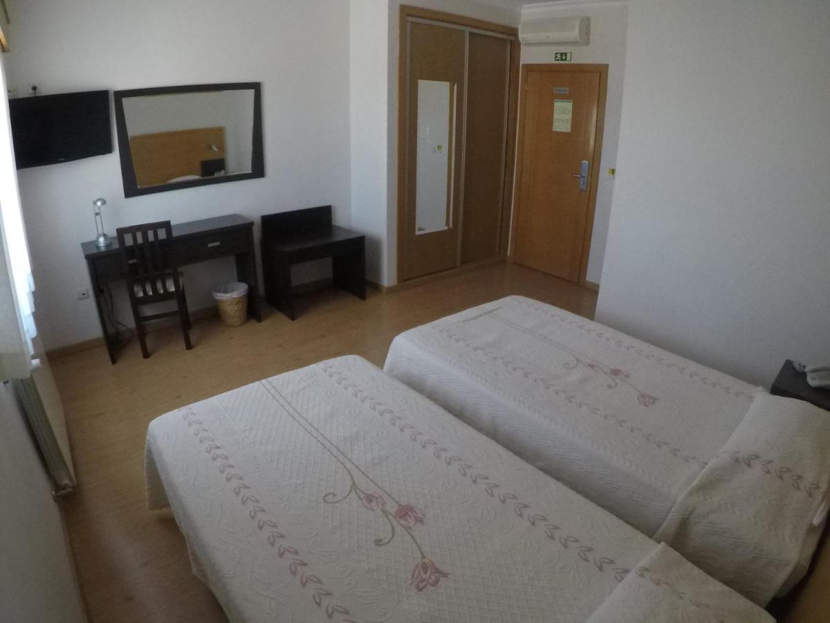 Hotel Covilha Jardim Extérieur photo