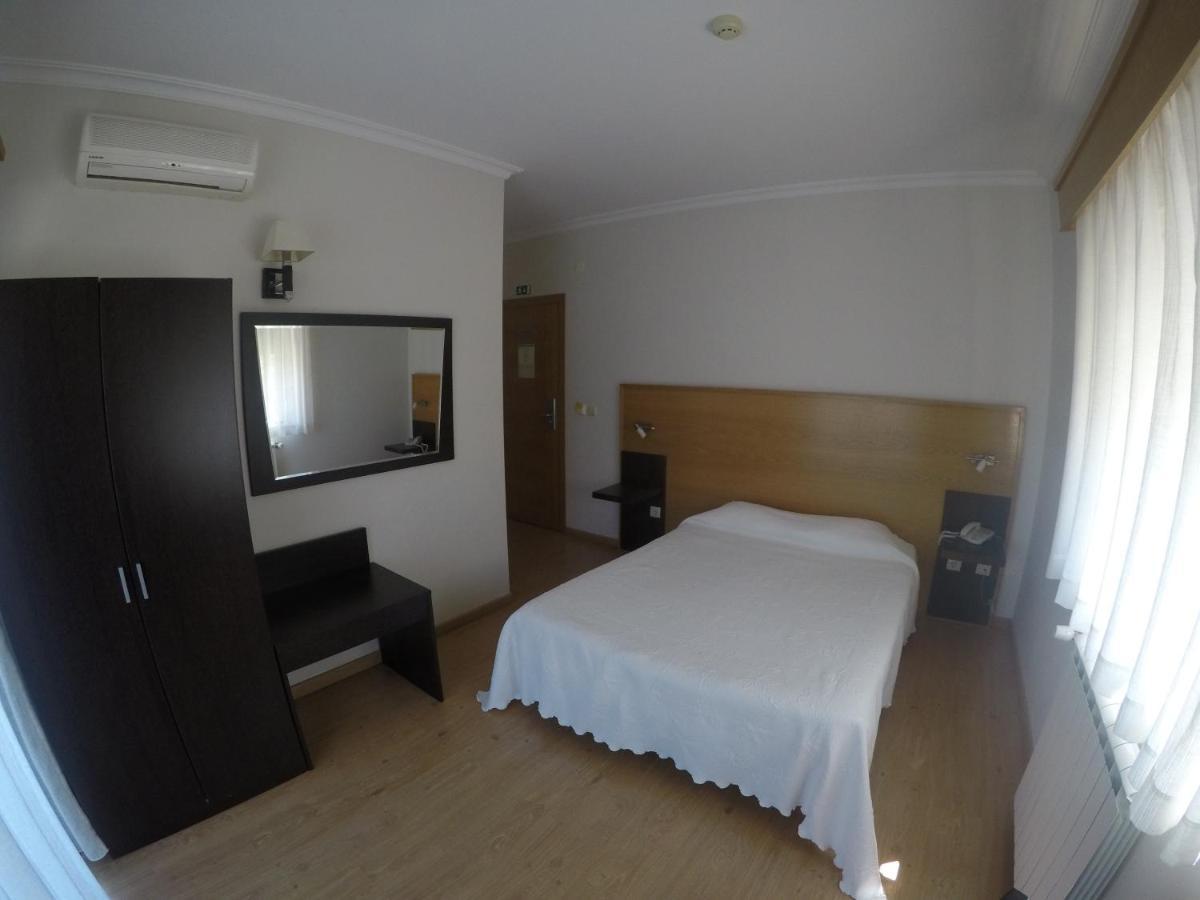 Hotel Covilha Jardim Extérieur photo